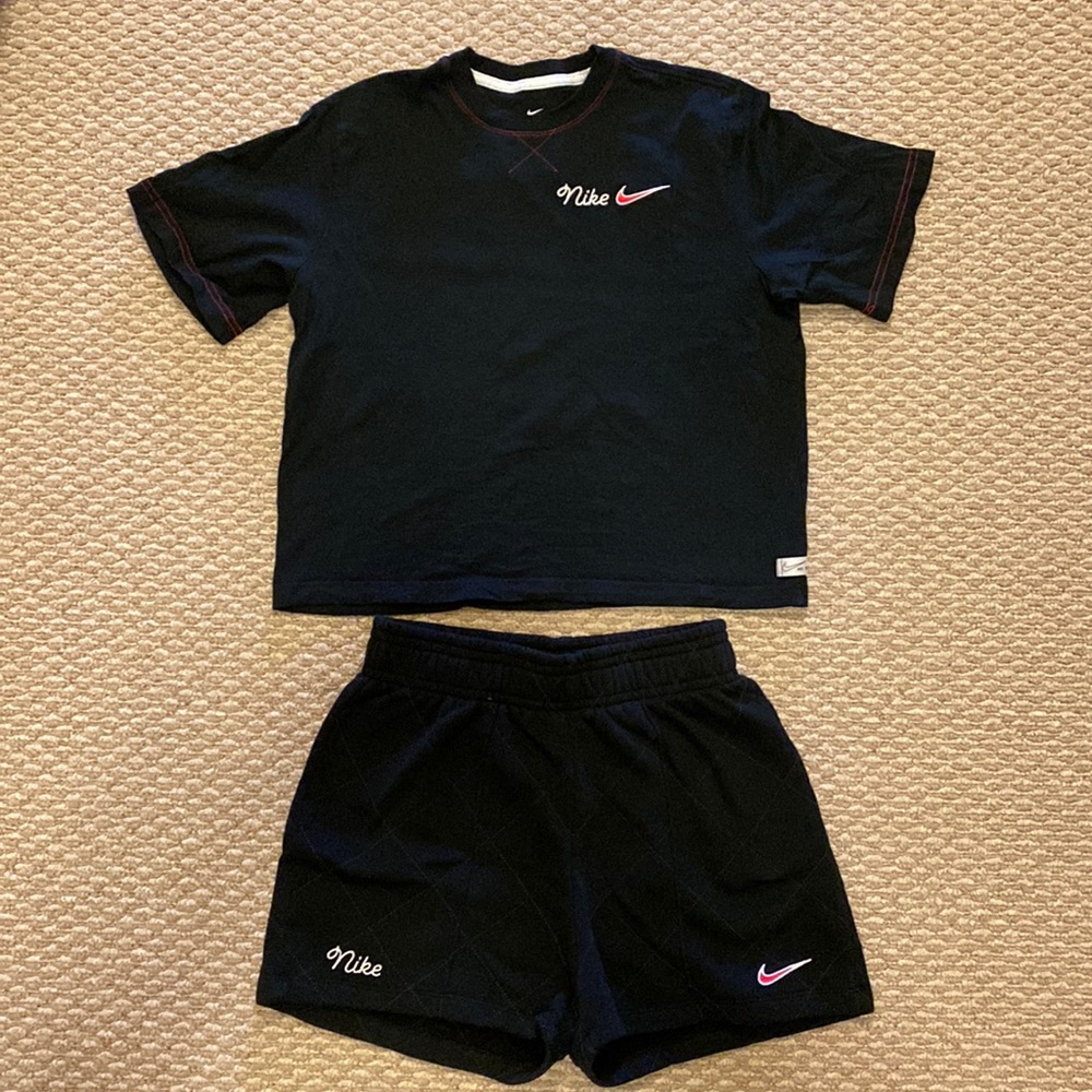 Nike quilted fleece boxer shorts. Sz Large. Shorts only